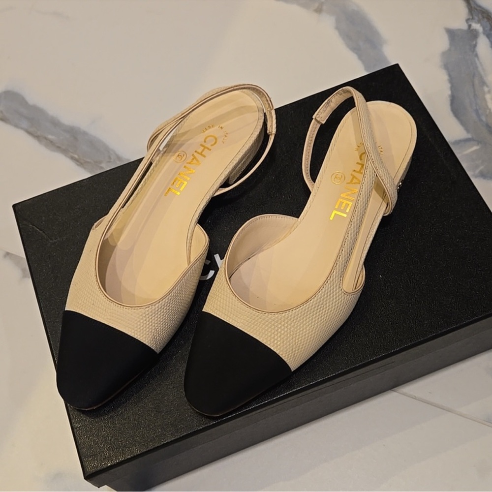 Chanel Goatskin & Grosgrain Slingback - 38 - EUC!